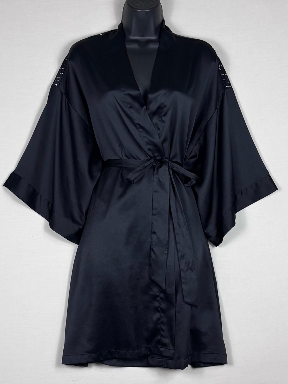 Victoria’s Secret NYC 2018 Satin Robe Black Star Fashion Show M/L Rare
